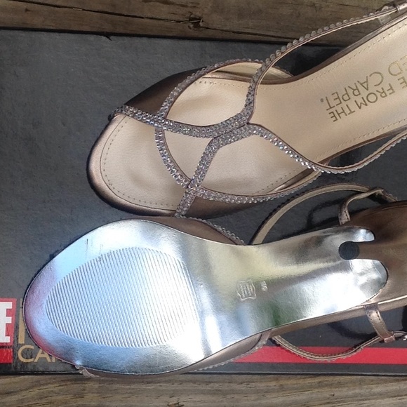 E Live From The Red Carpet Elegant Shoe - Picture 5 of 6